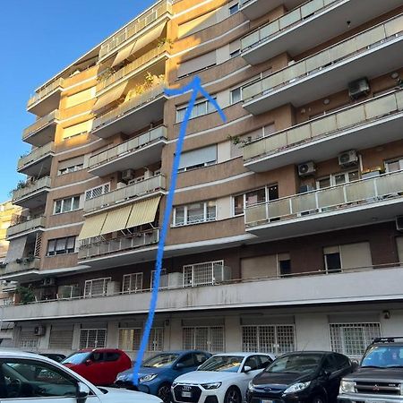 Domus Vintage Apartment Рим Екстериор снимка