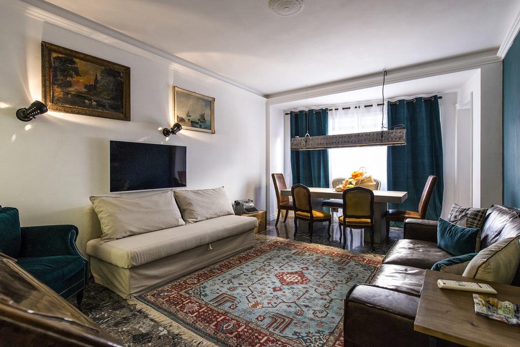 Domus Vintage Apartment Рим Екстериор снимка